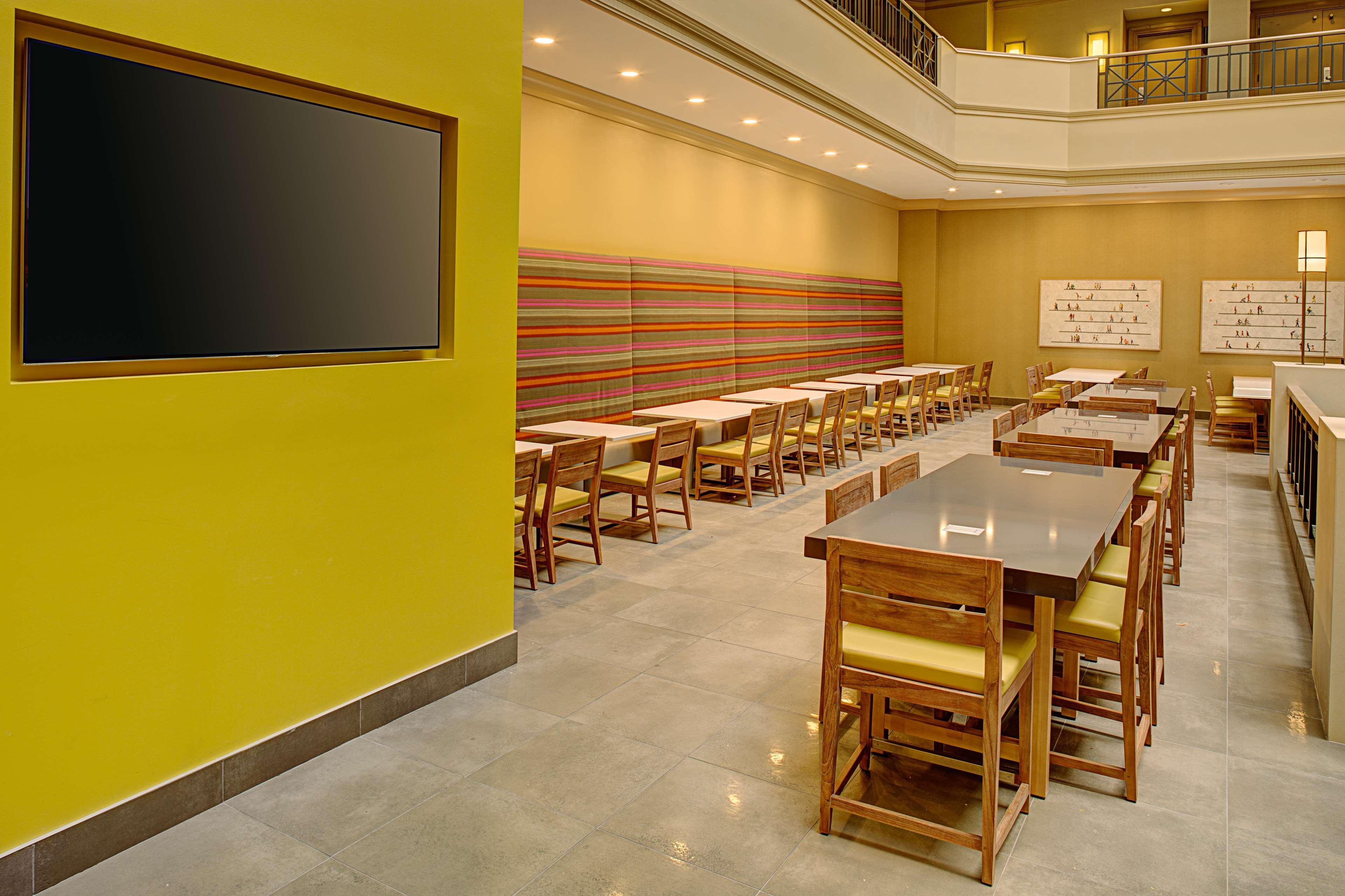 Embassy Suites By Hilton San Diego Bay Downtown Екстер'єр фото