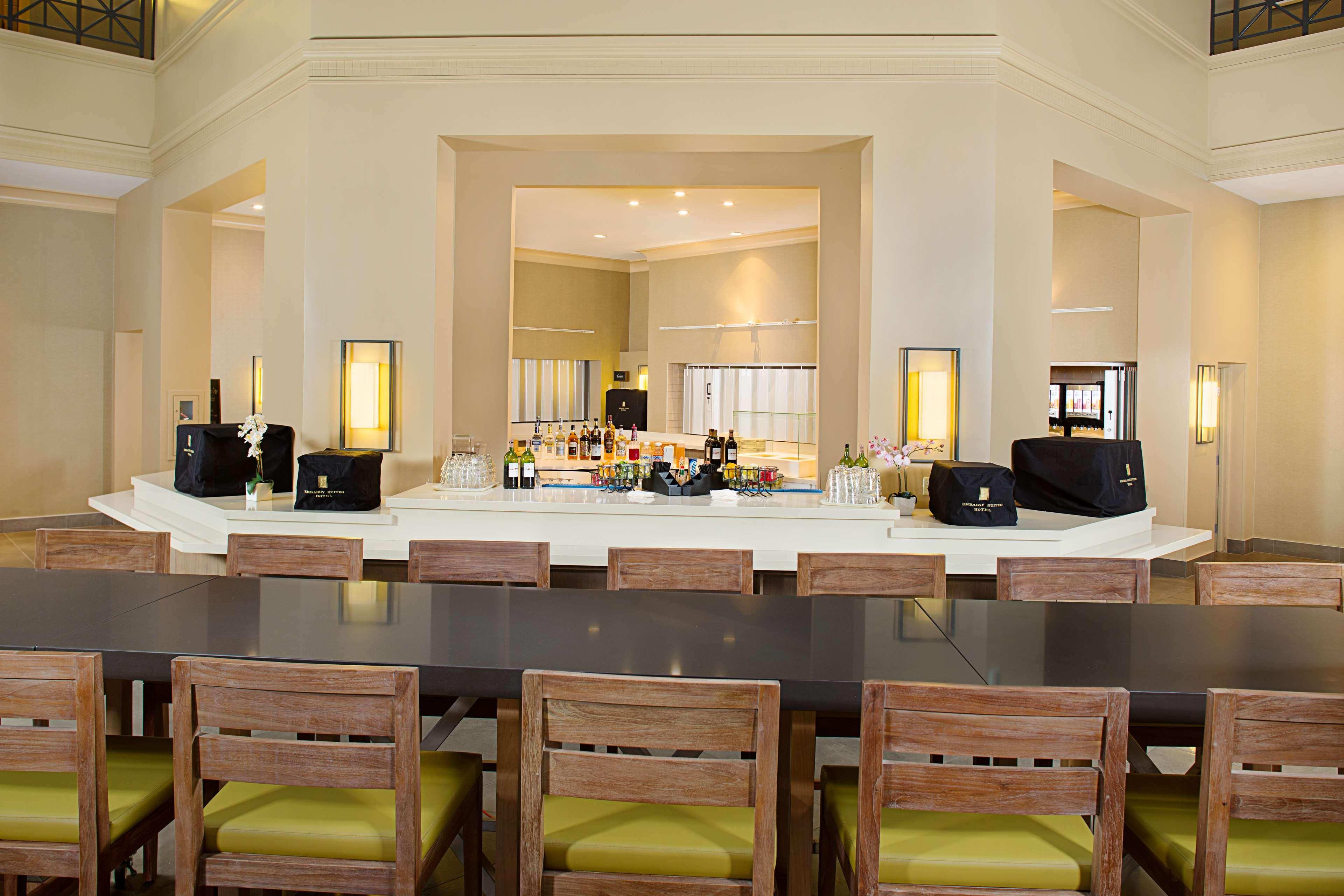 Embassy Suites By Hilton San Diego Bay Downtown Екстер'єр фото