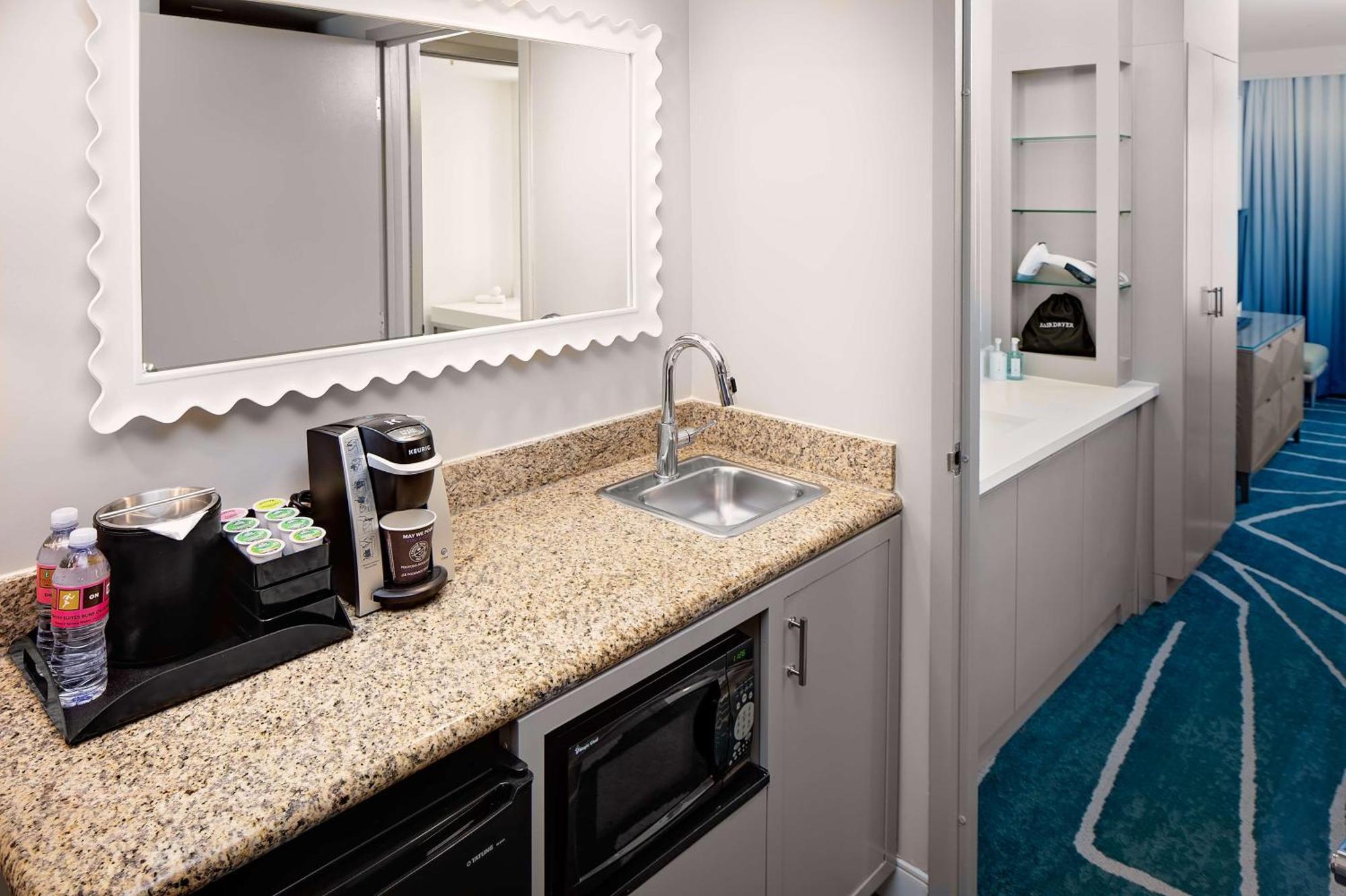 Embassy Suites By Hilton San Diego Bay Downtown Екстер'єр фото