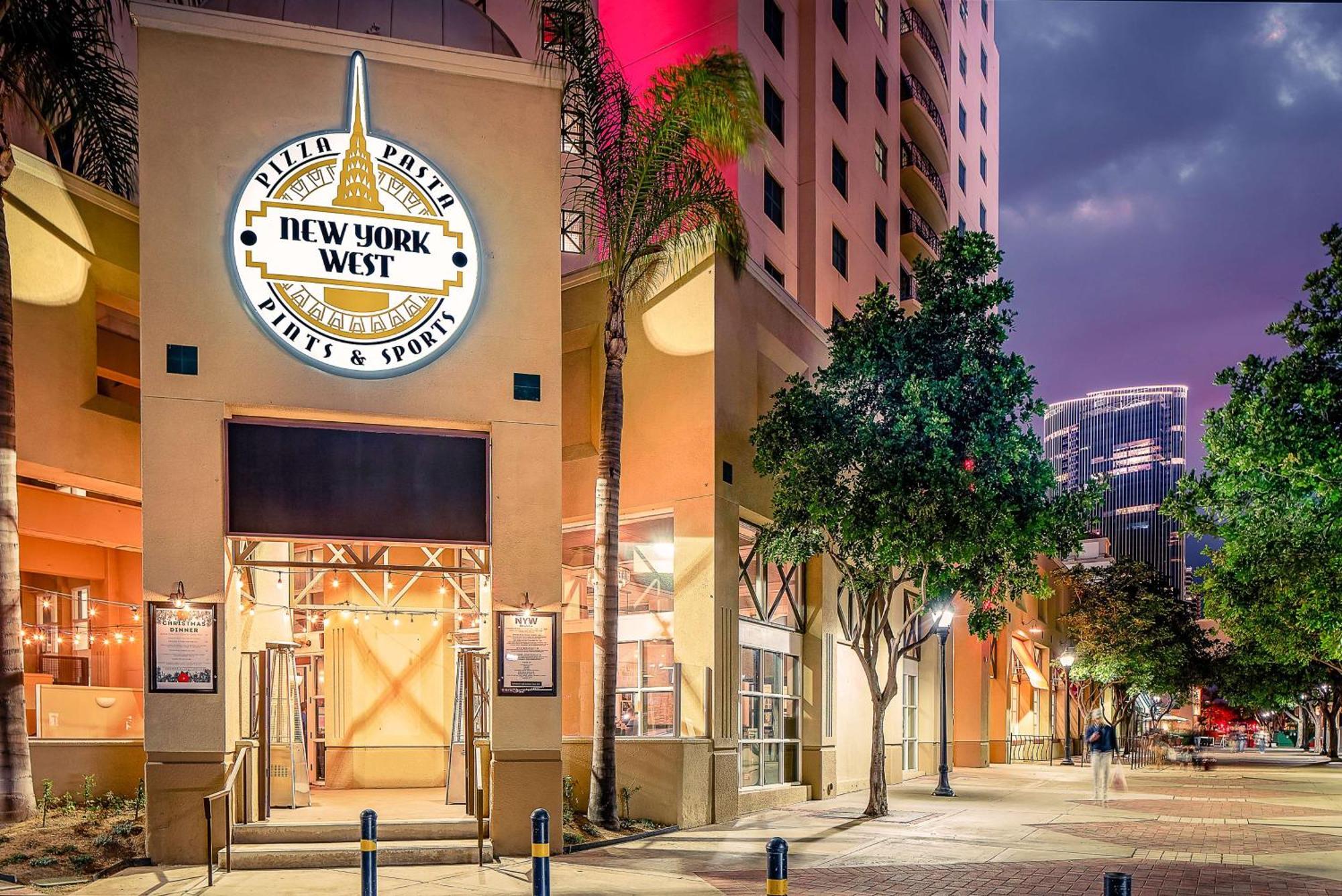Embassy Suites By Hilton San Diego Bay Downtown Екстер'єр фото